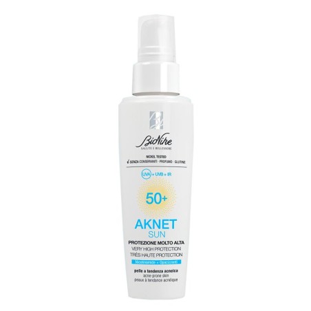 Aknet Sun Protezione Molto Alta Spf50+ 50 Ml