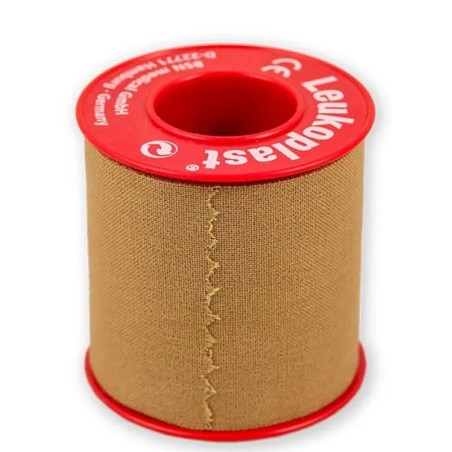 Cerotto Chirurgico Per Fissaggio Medicazioni In Rocchetto Leukoplast Supporto Viscosa Color Pelle Massa Adesiva Caucciu' Ossido