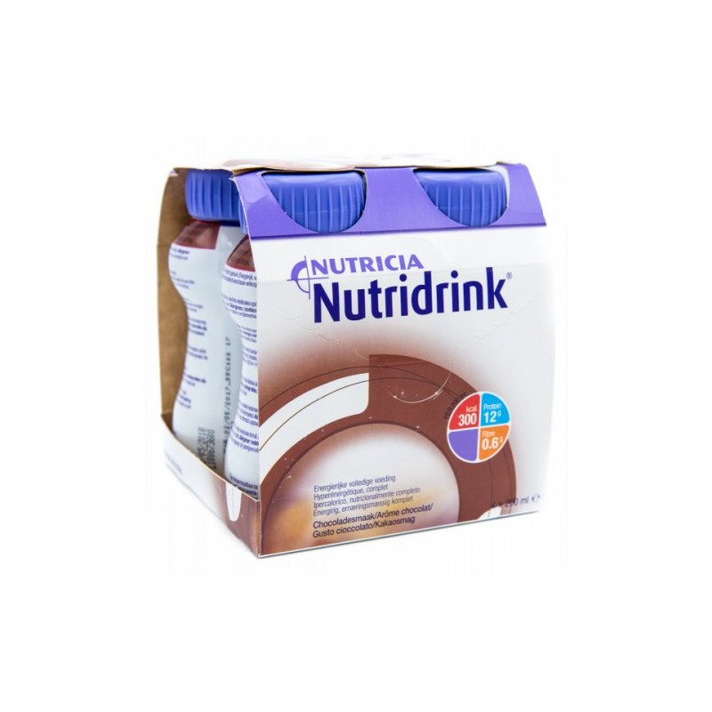 Nutricia Nutridrink Supplemento Nutrizionale Completo e Ipercalorico al Gusto di Cioccolato Confezione da 4 Bottiglie da 200 ml