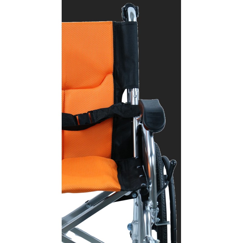 Ausilium Carrozzina Pieghevole Ultraleggera in Alluminio ad Autospinta