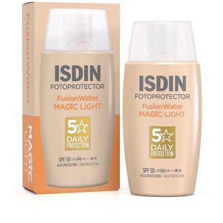 ISDIN Fusion Water Magic Light fotoprotettore colorato viso 50 ml