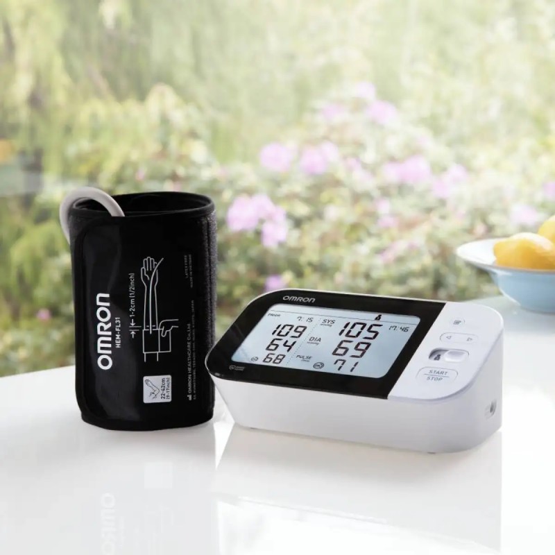 Omron M7 Intelli IT misuratore pressione braccio 1 pz